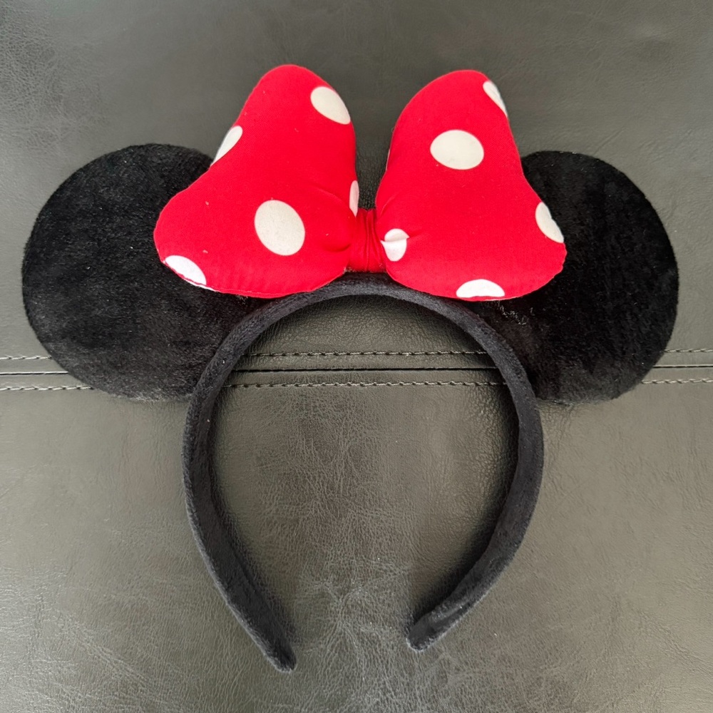Minnie Mouse Ears